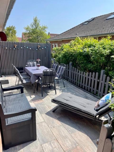 !!!Neu!!! Bungalow Juist In Norddeich 150 M Vom Strand Bagian luar foto